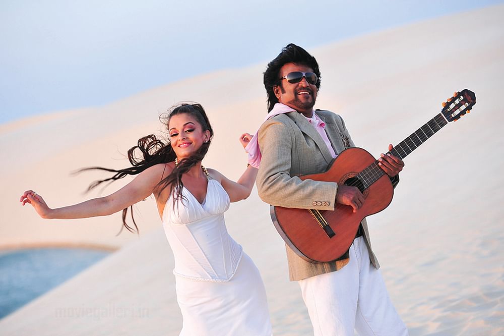 ‘எந்திரன்’ முதல் ‘ஆர் ஆர் ஆர்’ வரை... அசத்தும் லொகேஷன் குரு!