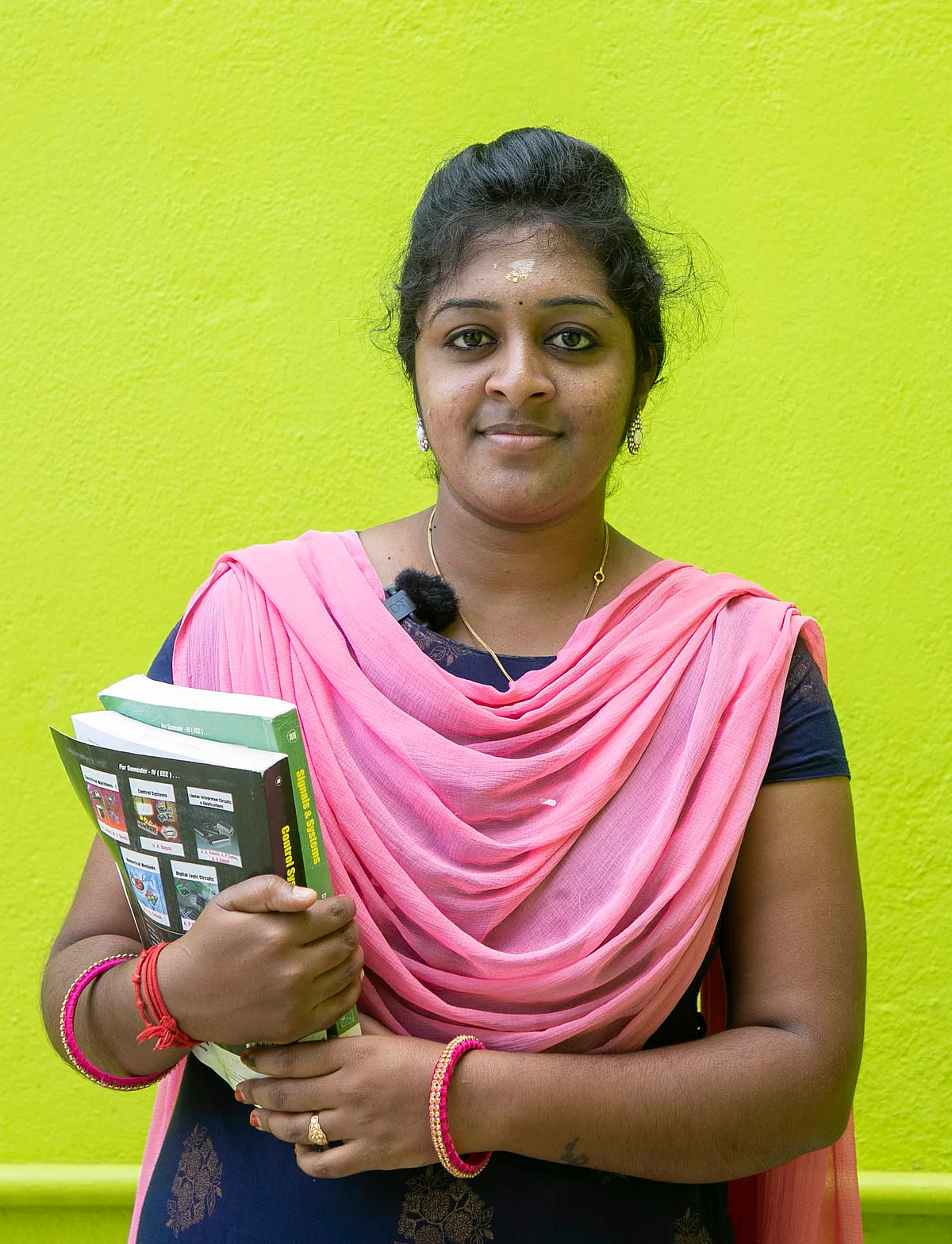 சினேகா