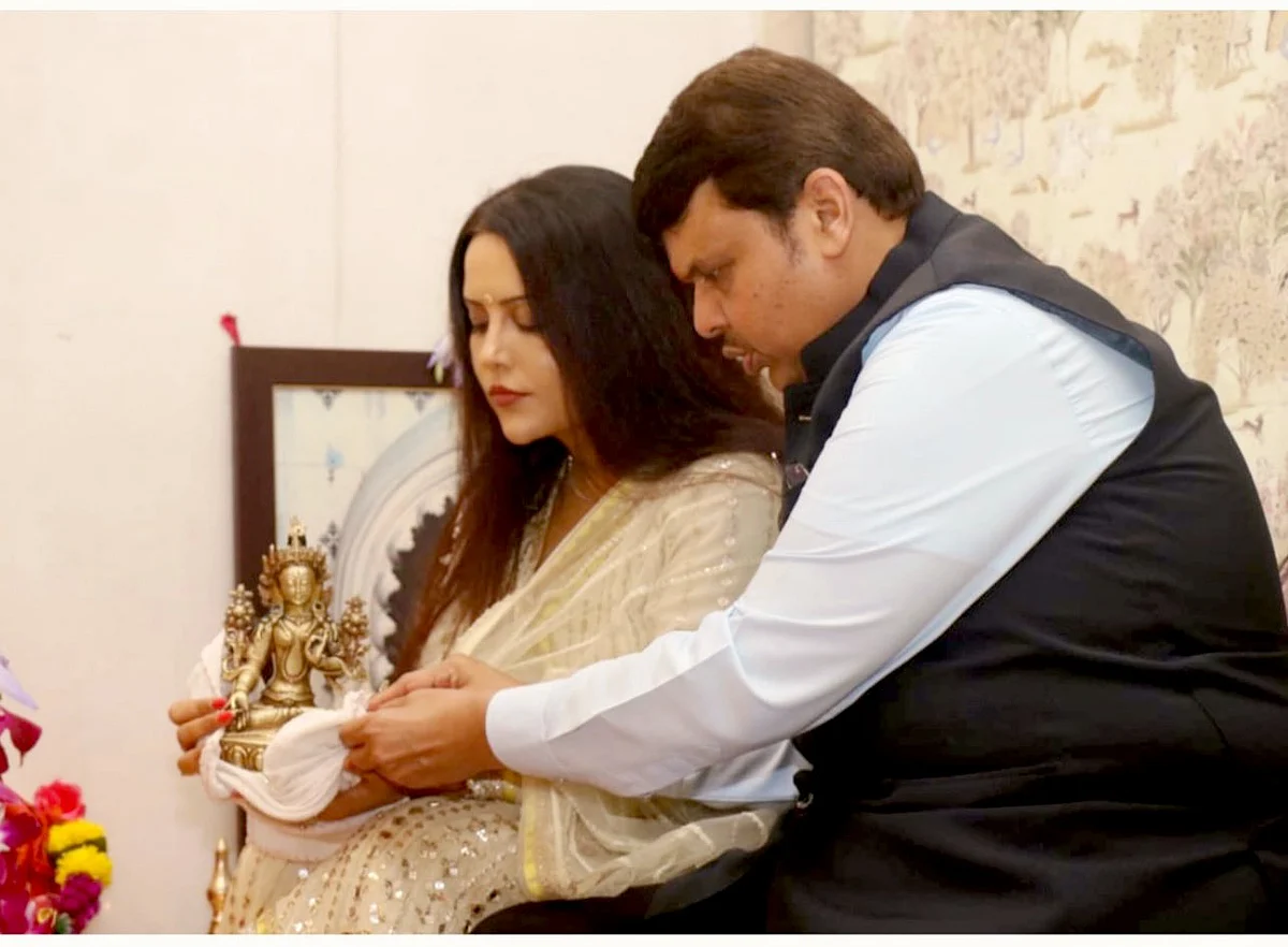 AMRUTA FADNAVIS
