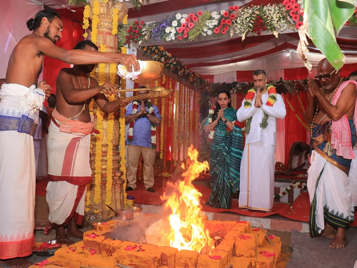 108 அடி 100 கோடி; இந்தியாவின் உயரமான 3-வது சிலை... ராமேஸ்வரத்தில் கட்டப்படும் அனுமன் சிலை சிறப்புகள்!