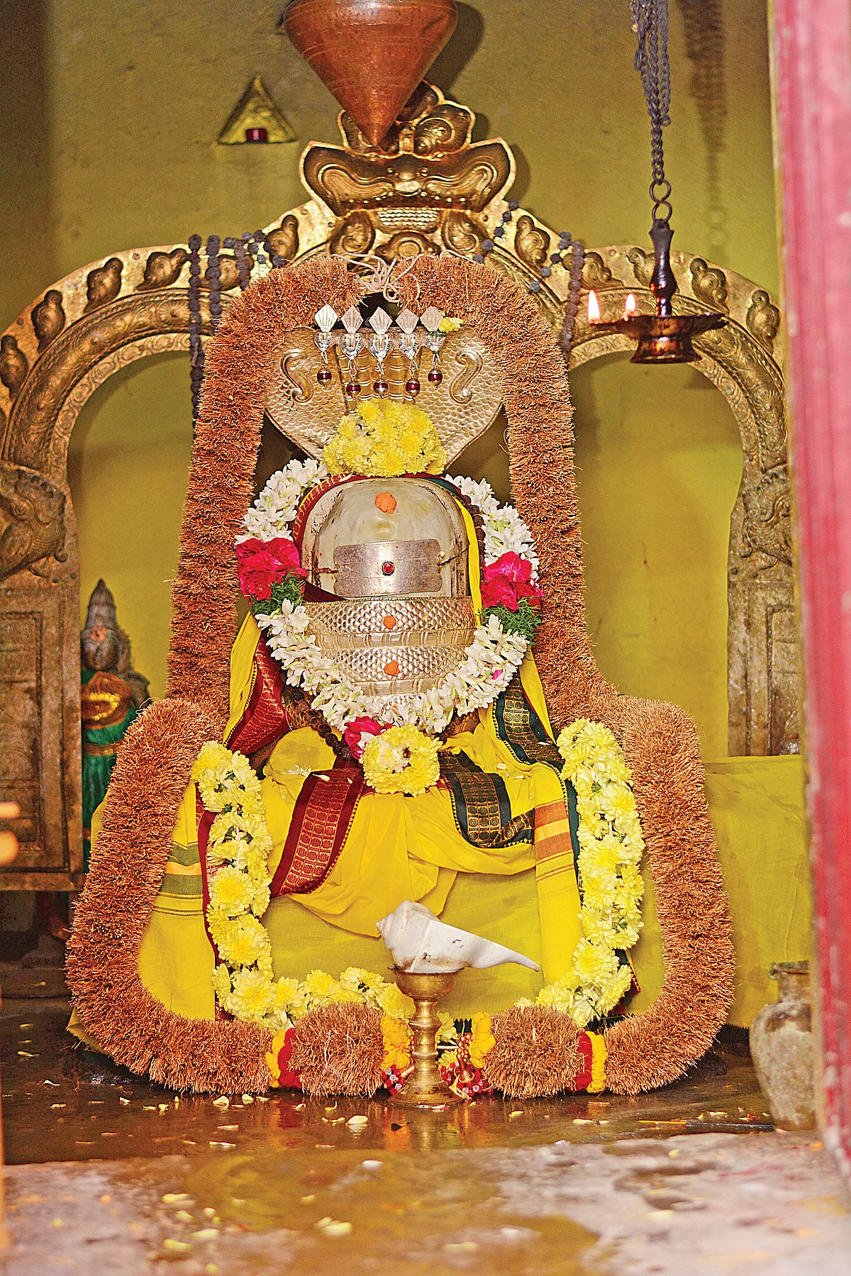 இறையாயிரமுடையார்