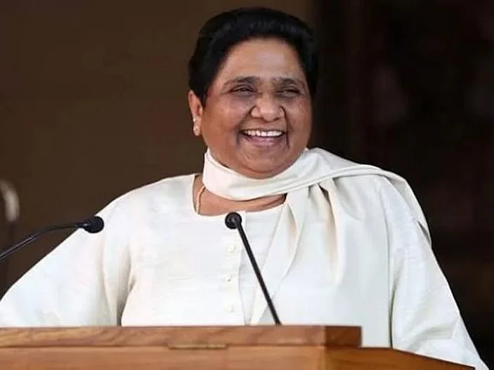 ``என்னுடைய கனவு பிரதமராவது தானே தவிர, குடியரசுத் தலைவராவதல்ல!"- அகிலேஷுக்கு மாயாவதி பதில்