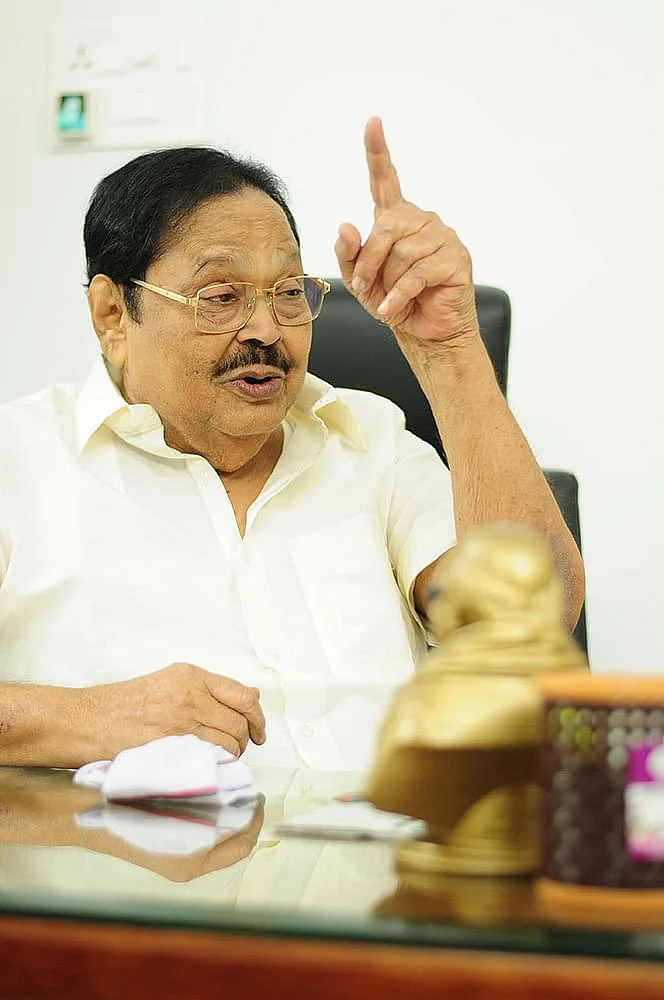 அமைச்சர் துரைமுருகன்