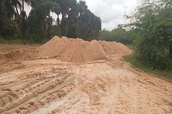 மணல் கொள்ளை