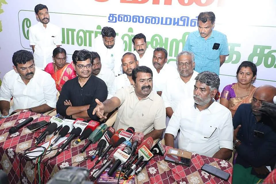 செய்தியாளர் சந்திப்பில் சீமான்