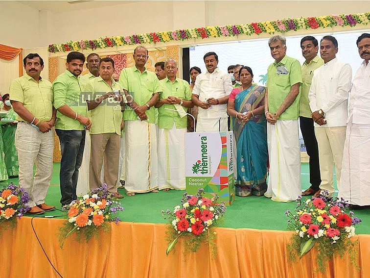 நீரா... தேங்காயை விட
மூன்று மடங்கு வருமானம்!