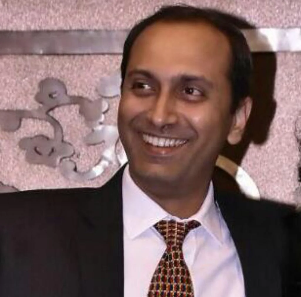 கண் மருத்துவர் பிரவீன் கிருஷ்ணா