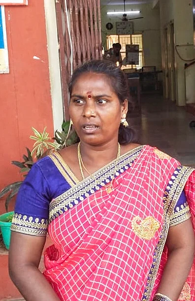 பெண் பக்தர் ஜெயசீலா