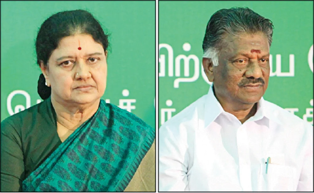 சசிகலா, ஓ.பன்னீர்செல்வம்