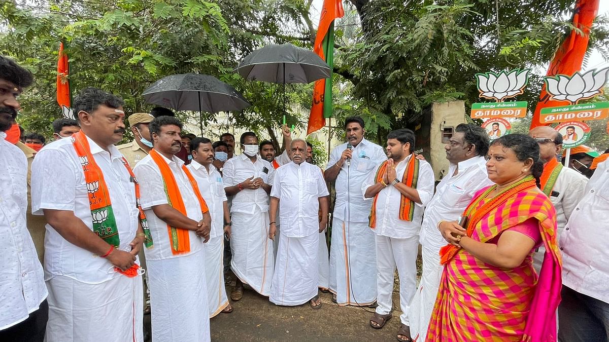 வாக்கு சேகரிப்பில் பொன்.ராதாகிருஷ்ணன்
