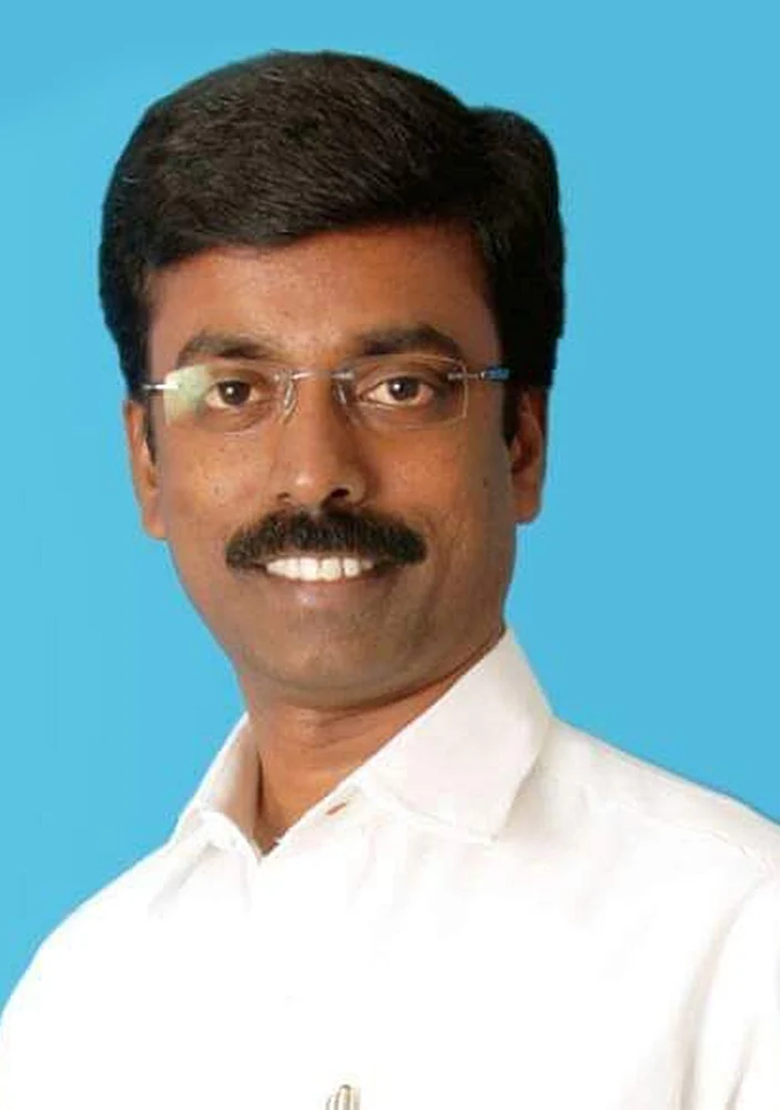 ஒன் பை டூ