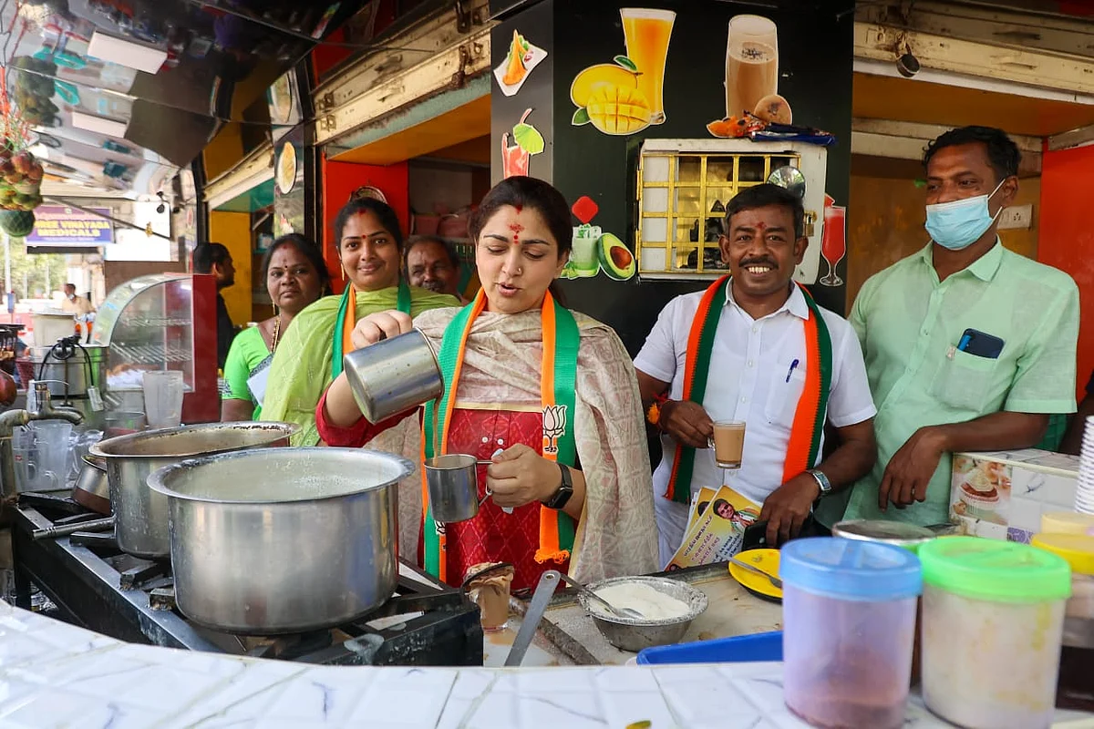 தேர்தல் பிரசாரத்தில் குஷ்பு