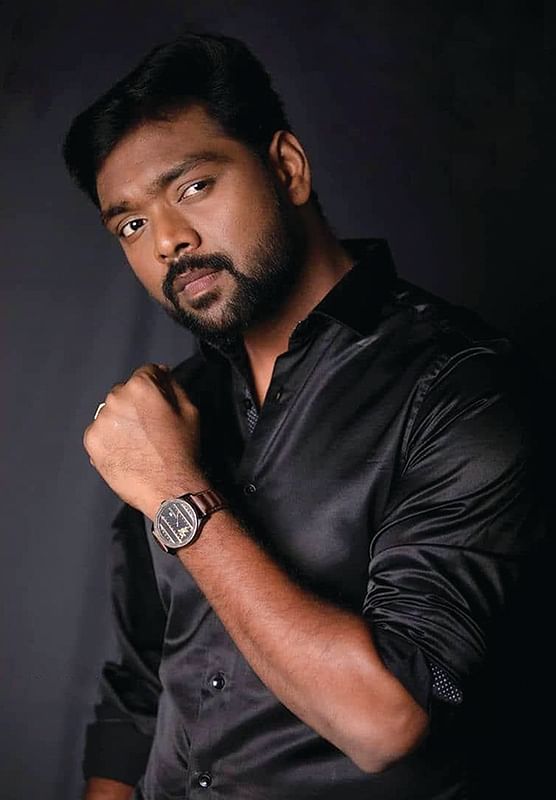 ஆங்கர் to ஆக்டர் - “ரொமான்ஸ்தான் கஷ்டம்!”