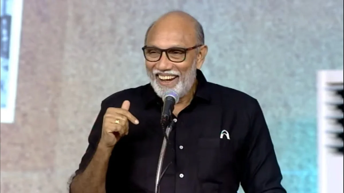 'உங்களில் ஒருவன்' நூல் வெளியீட்டு விழாவில் சத்யராஜ்
