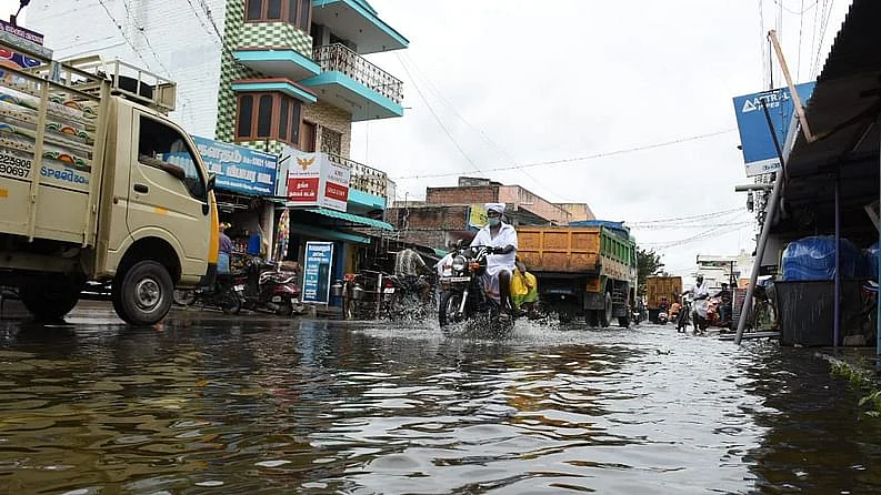 சேலம் மாநகர் சாலை
