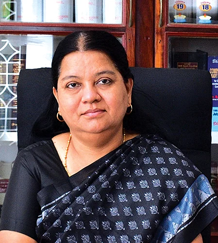உழைப்புச் சுரண்டல், ஊதியப் பாகுபாடு, பாலியல் தொல்லை, பணியிடப் பிரச்னை...