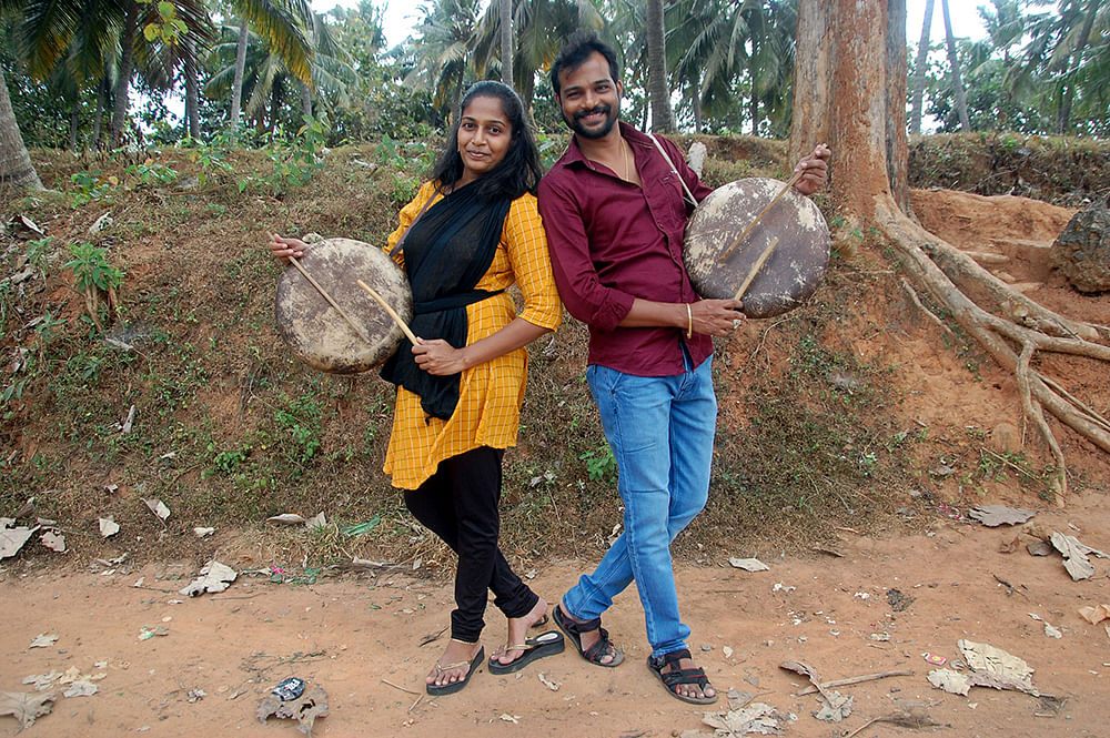 “காதல் பறைந்தோம்!”