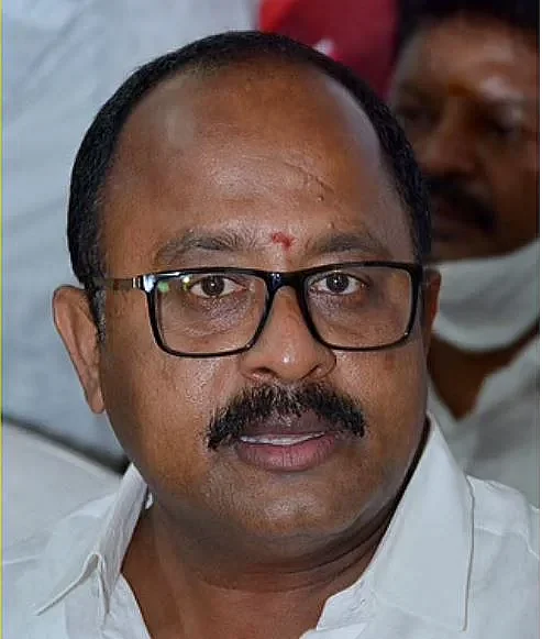 வேலூர் மத்திய மாவட்ட தி.மு.க செயலாளர் நந்தகுமார்