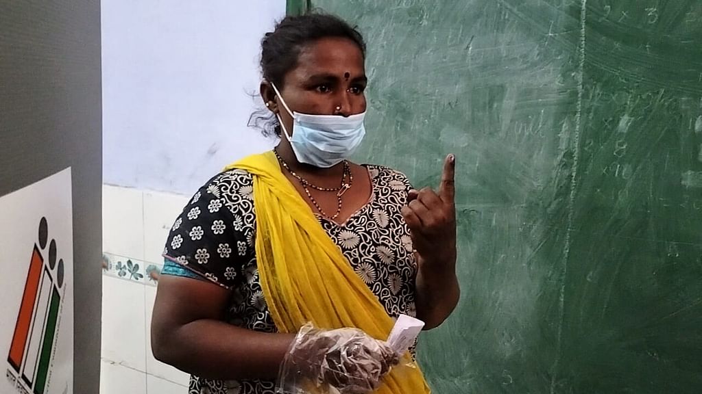முதன்முறையாக வாக்களித்த தூத்துக்குடி நாடோடிப் பழங்குடி!