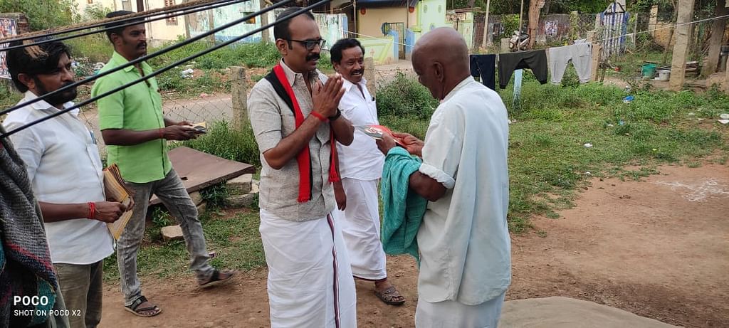 பட்டுக்கோட்டை நகராட்சி திமுக வேட்பாளர் ஆதி.ராஜேஷ்
