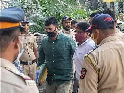 இந்தியாவில் விஐபி-க்களை தாக்க சிறப்பு படை? - தாவூத் சகோதரனிடம் விசாரிக்கும் அமலாக்கப்பிரிவு!