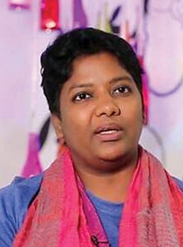 ஷாலினி