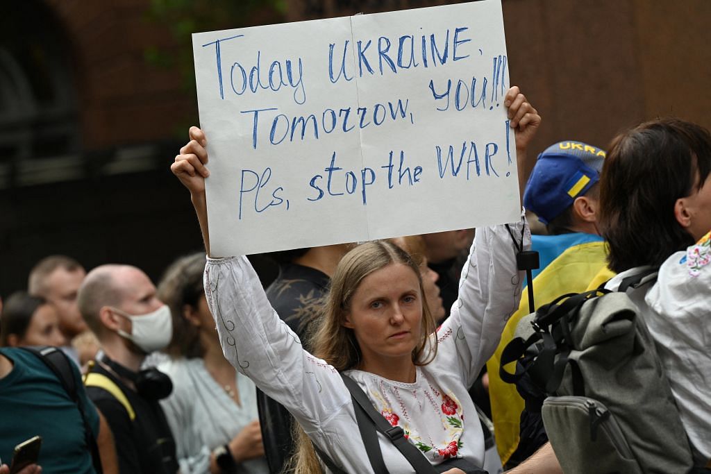 Народ украины сегодня. Украина народ. Украина люди. Россия и Украина один народ. Митинги Украины 2014-2018.