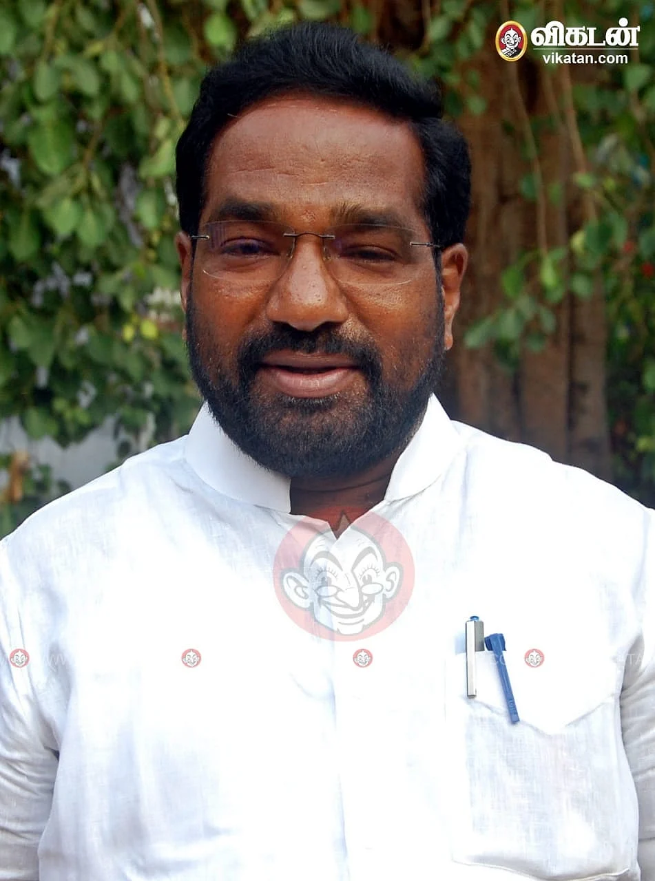 நாகர்கோவில் மாநகராட்சி தி.மு.க மேயர் வேட்பாளர் மகேஷ்
