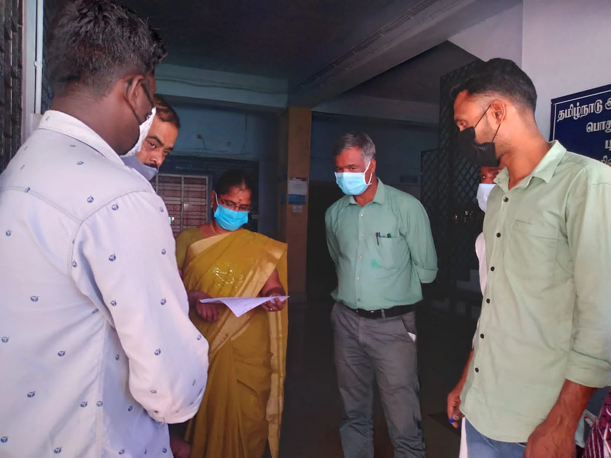 புகார் அளித்த உறவினர்கள்