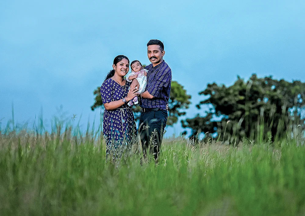 “அதையும் தாண்டி புனிதமானது...” - கேரள தம்பதியின் சினேக கதா!