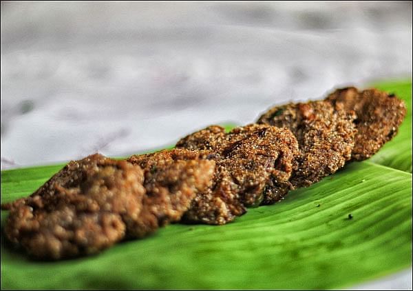 கேழ்வரகு சேமியா - கொள்ளு வடை