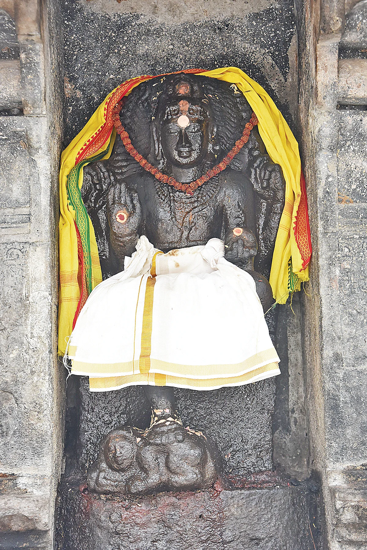 குரு