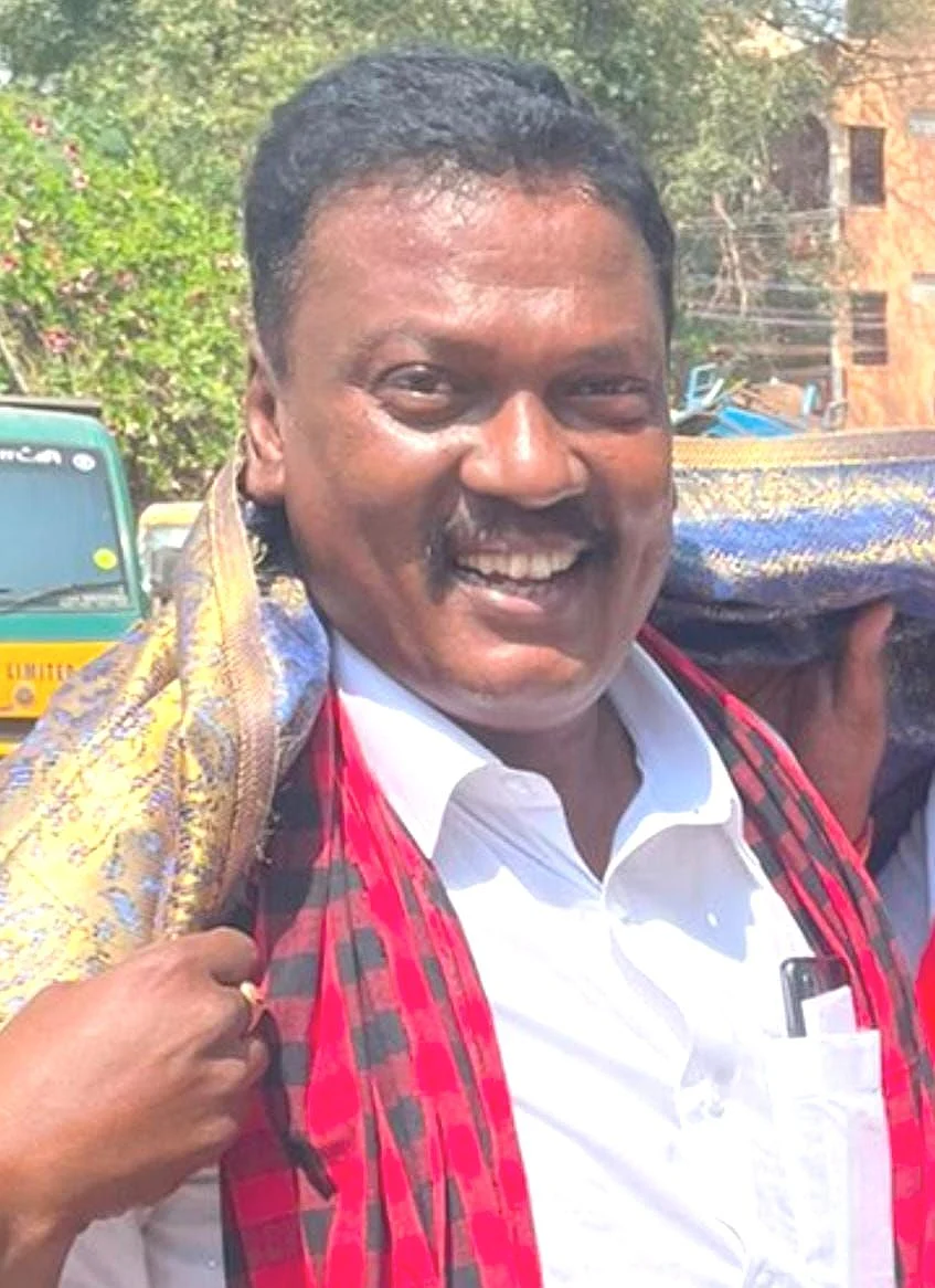 தி.மு.க வேட்பாளர் சுதாகர்