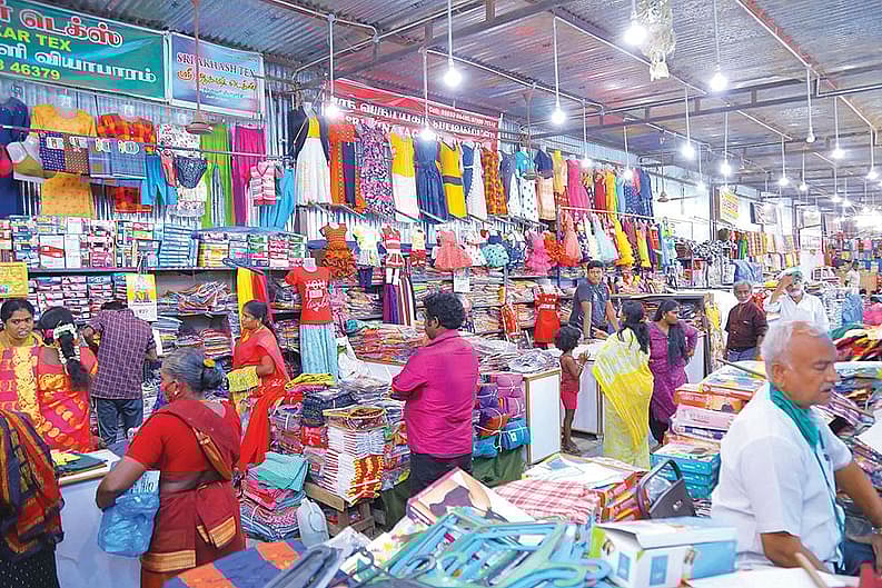 சேலம்: ஜவுளி வியாபாரியிடம் ரூ.35 லட்சம் மோசடி - தம்பதி மீது போலீஸார் வழக்கு பதிவு!