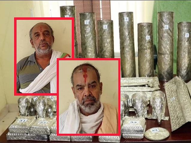 கோயிலில் வெள்ளிப் படிச்சட்டங்களைத் திருடிய அர்ச்சகர்கள்! - 7 வருடங்களுக்குப் பிறகு சிக்கியது எப்படி?
