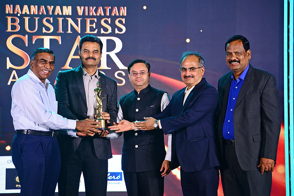 சாதனையாளர்களுக்கு மகுடம்..! நாணயம் விகடன் பிசினஸ் ஸ்டார் விருதுகள் -2021