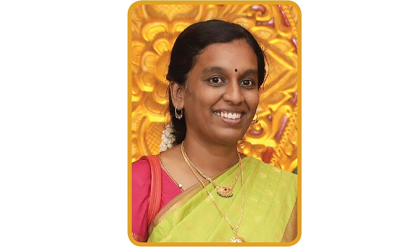 முத்துலெட்சுமி மாதவகிருஷ்ணன்