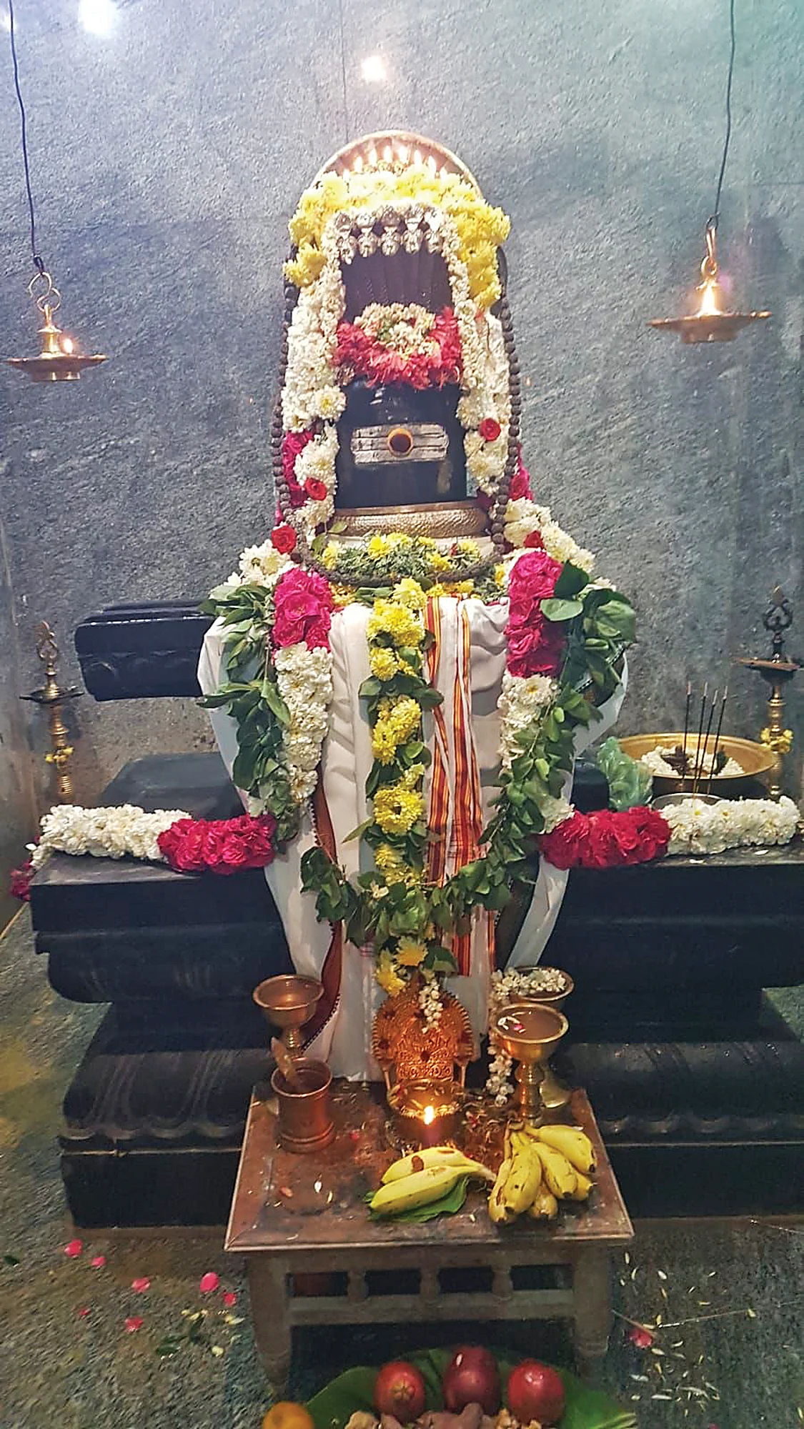 ஸ்ரீமங்களேஸ்வரர்