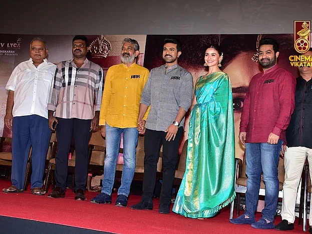 ராம் சரண், ஜூனியர் என்.டி.ஆர், அலியா பட் - RRR படத்திற்கு இவர்கள் வாங்கிய சம்பளம் எவ்வளவு தெரியுமா?
