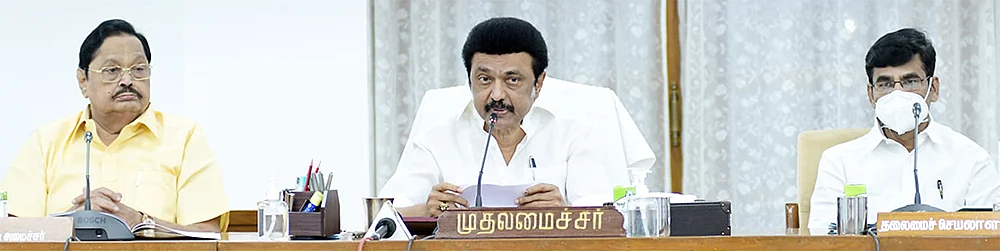 நலத்திட்டங்கள்... சட்டம்-ஒழுங்கு... நீர்நிலை ஆக்கிரமிப்பு... வார்னிங்!