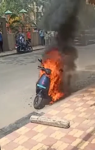 Ola Electric Scooter Catches up Fire