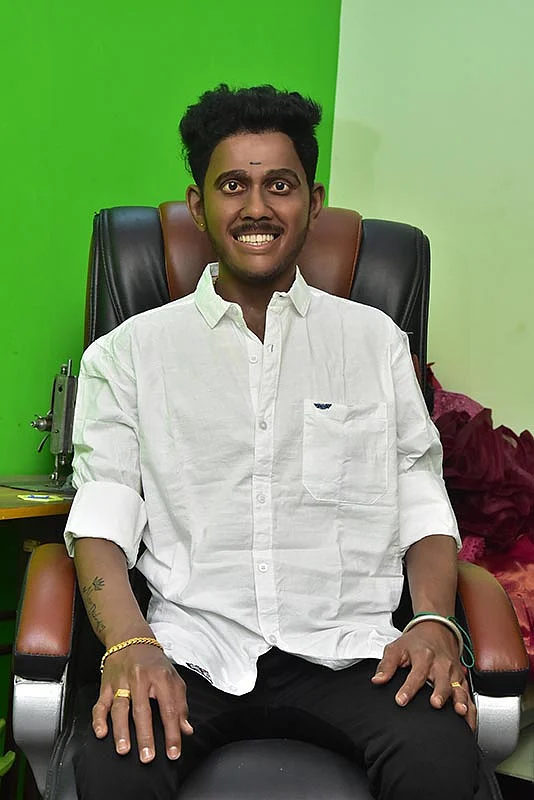 சிலையாய் வந்த தாய்மாமன்!