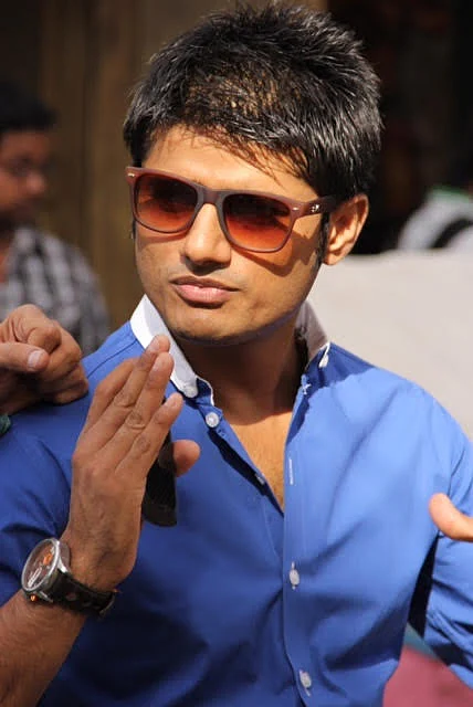தயாரிப்பாளர் சந்தீப் சிங்