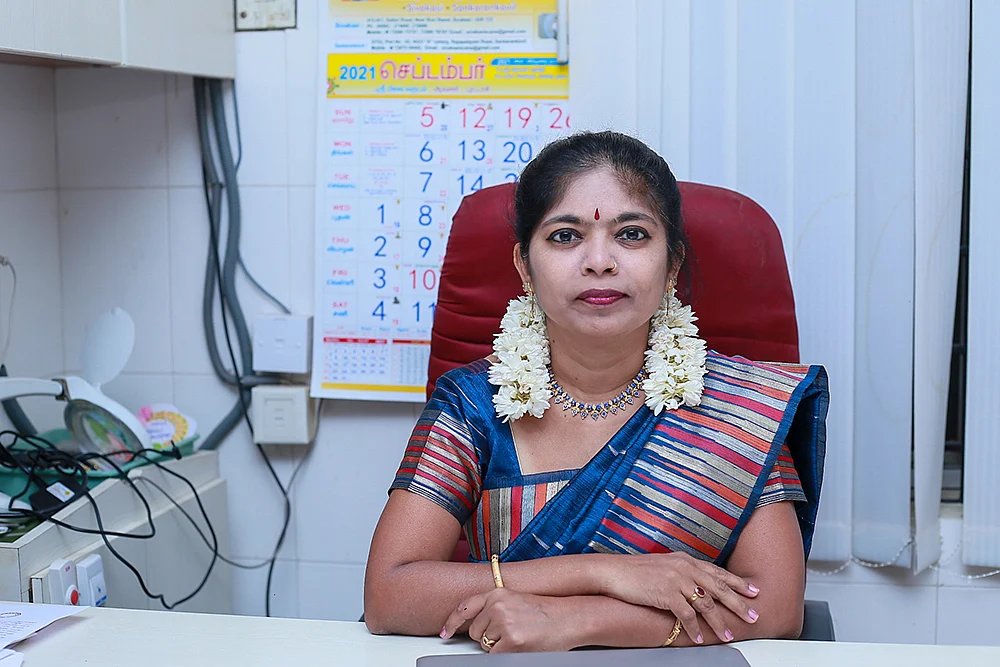 ரயில் மீது பா.ம.க கல்லெறிந்தது வன்முறை அல்ல... அறச்சீற்றம்!