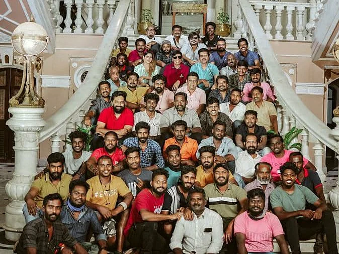 நாய்சேகர் ரிட்டர்ன்ஸ்: வடிவேலுவின் ஆன் தி ஸ்பாட் `டைமிங் காமெடி' தான் ஸ்பெஷல் - இயக்குநர் சுராஜ்