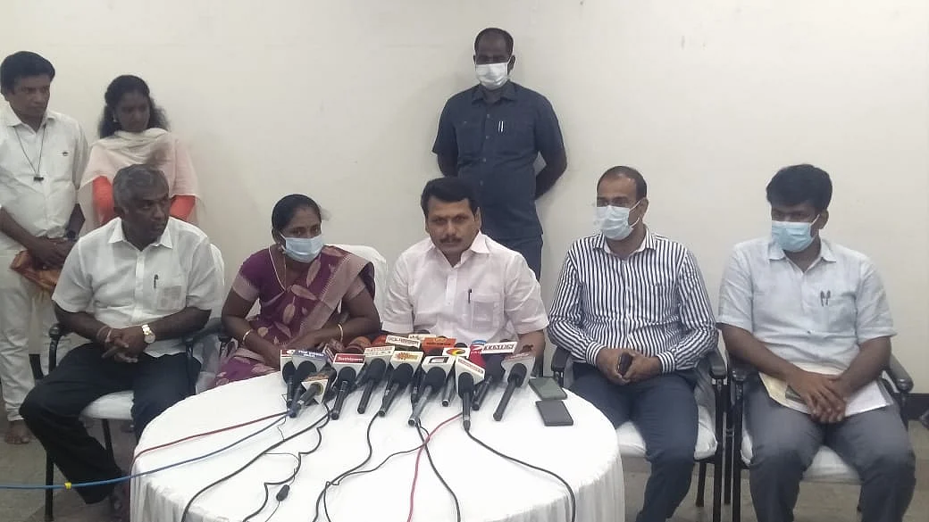 செந்தில் பாலாஜி