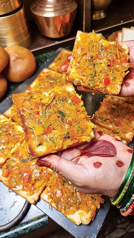 வளையல்... மருதாணி... ஃபுட்ஸீ!
