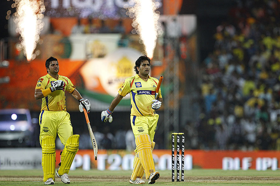 CSK - Raina and Dhoni