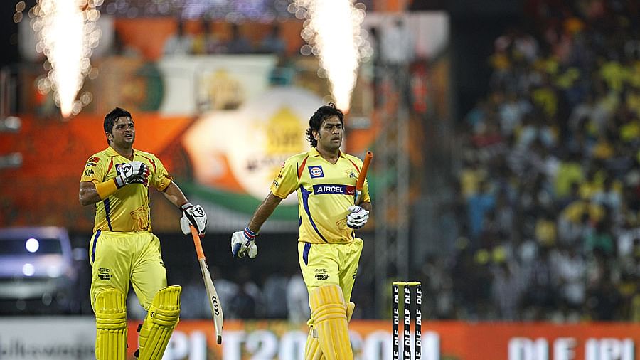 IPL-CSK - Raina and Dhoni