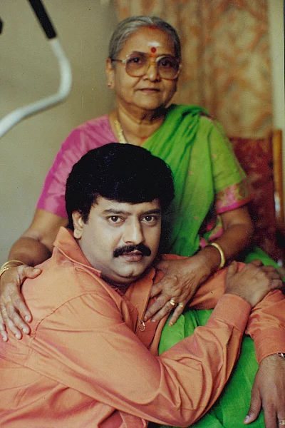 விவேக்